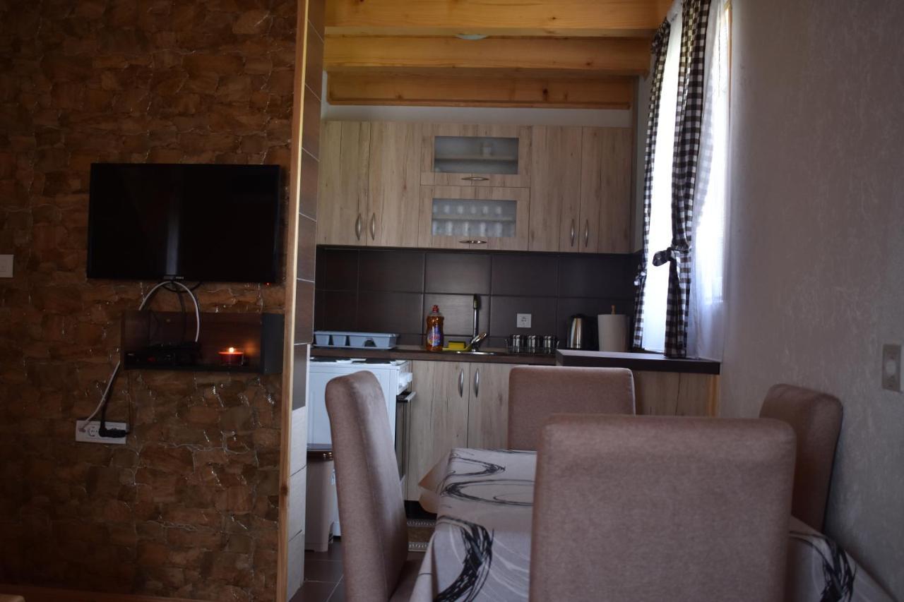 Apartments Avramovic - Bungalow Zabljak  Exterior photo